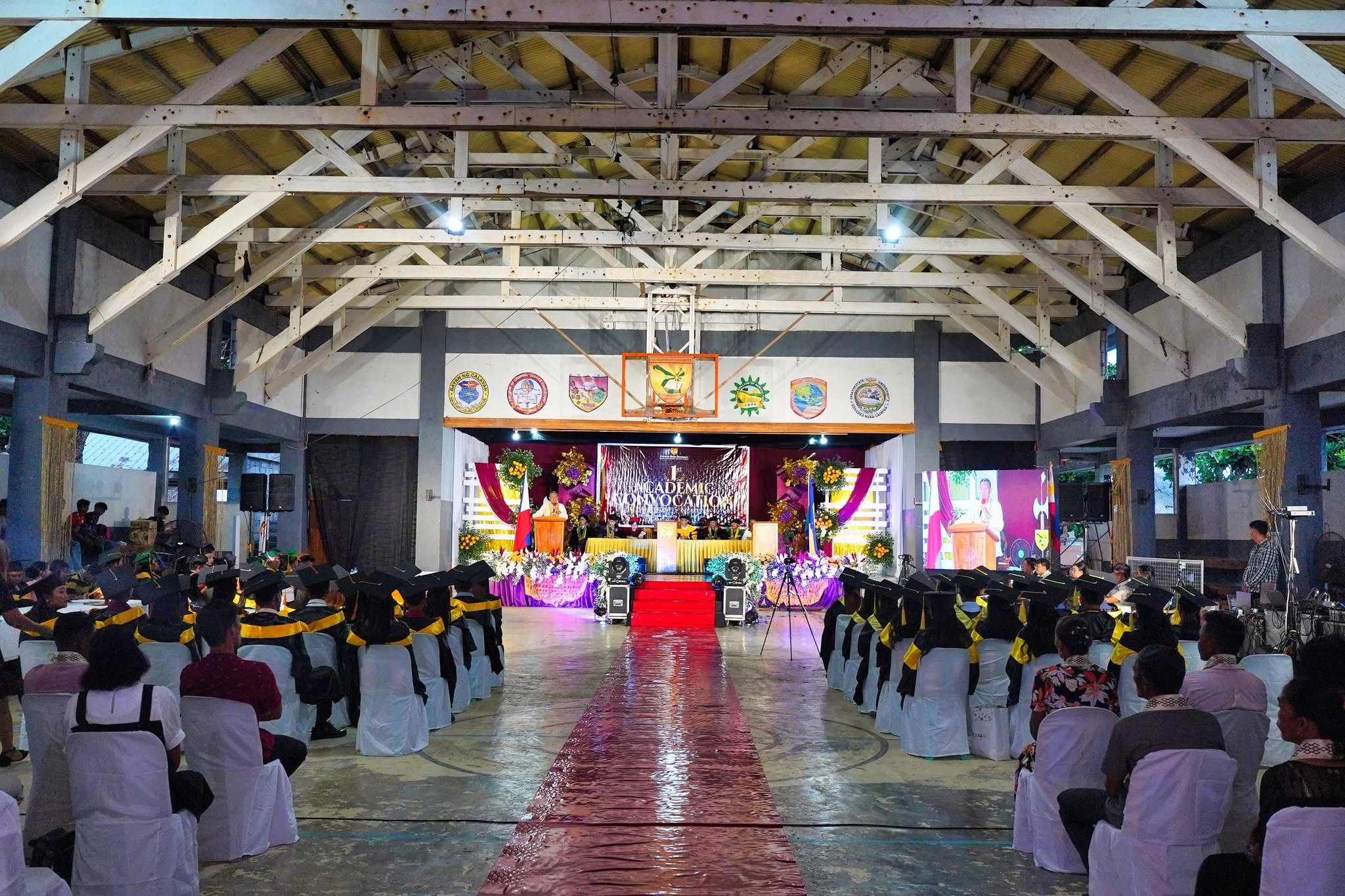GRAD-AT-CALAYAN-PHOTOSET photo 65